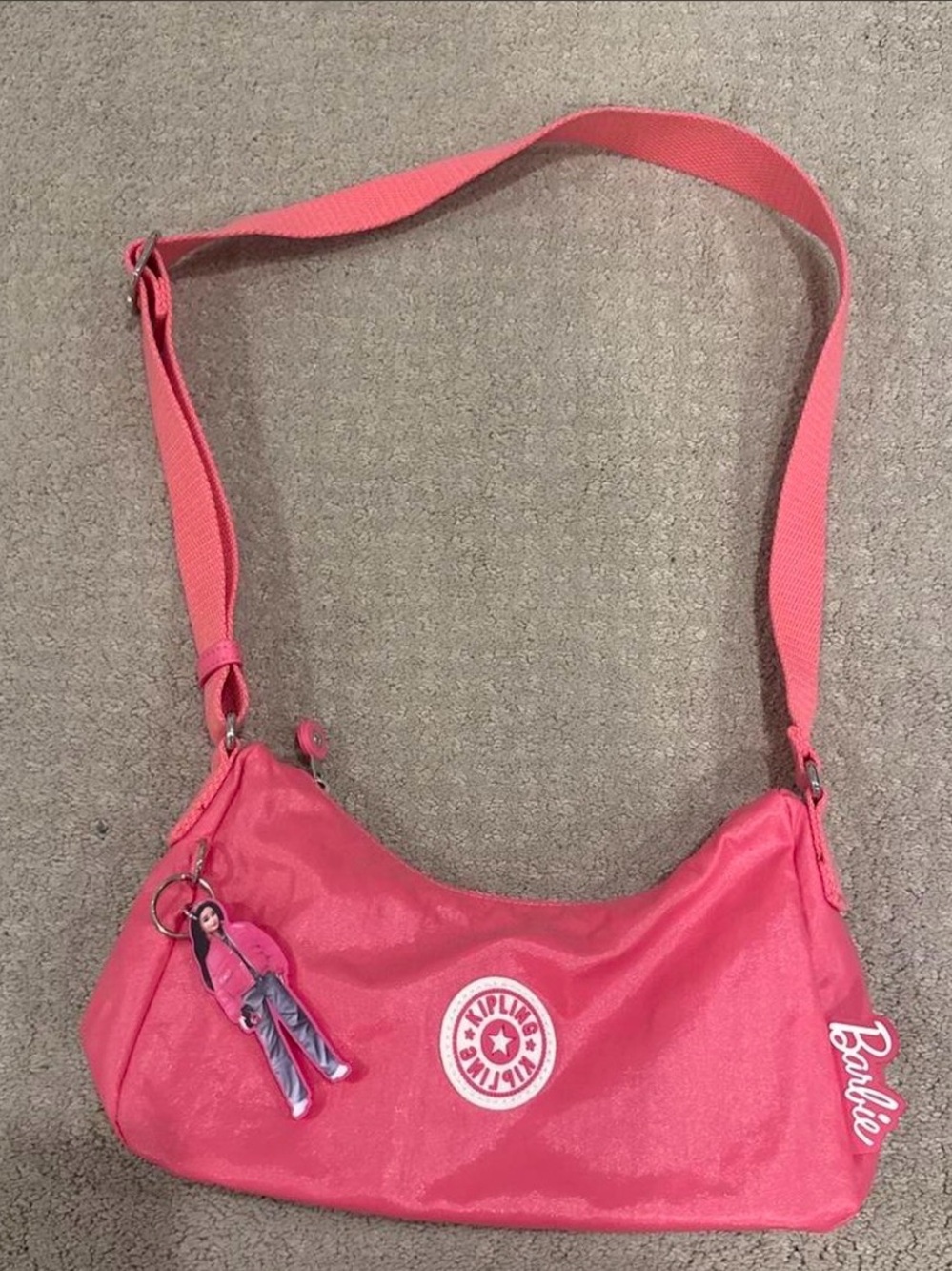 Kipling X Barbie AYDA Shoulder Crossbody Bag Lively Pink W/Barbie Keychain NWOT - Picture 3 of 5